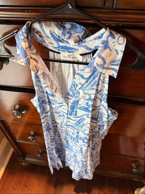 Vineyard Vines White and Blue Sleeveless Collared Button-Down dress